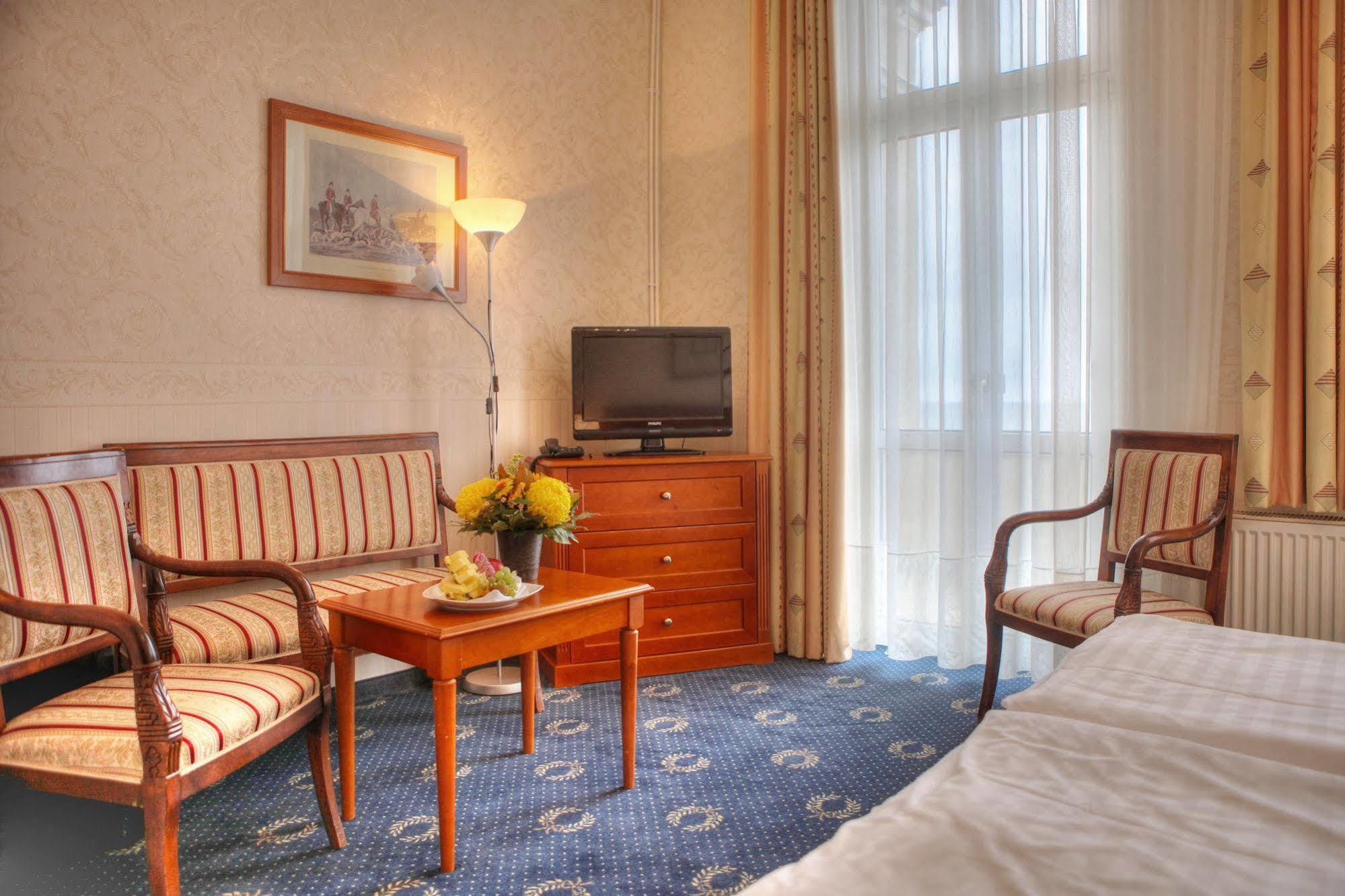 Seetelhotel Strandhotel Atlantic เฮริงสดอร์ฟ ภายนอก รูปภาพ